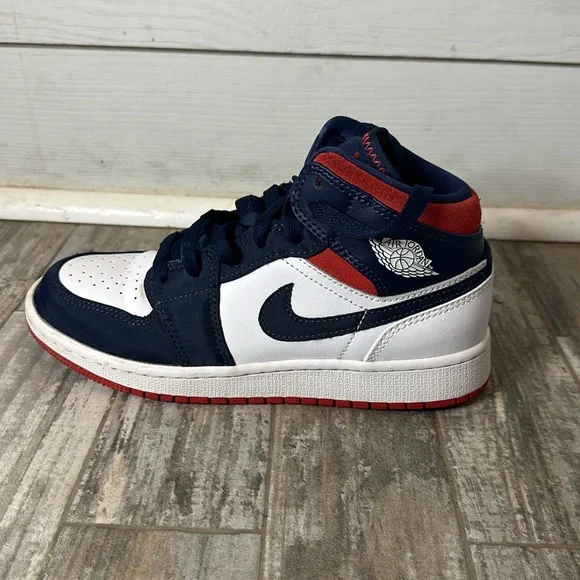 Youth Nike Air Jordan Mid SE (GS) Size 4Y USA Olympic White Blue Red